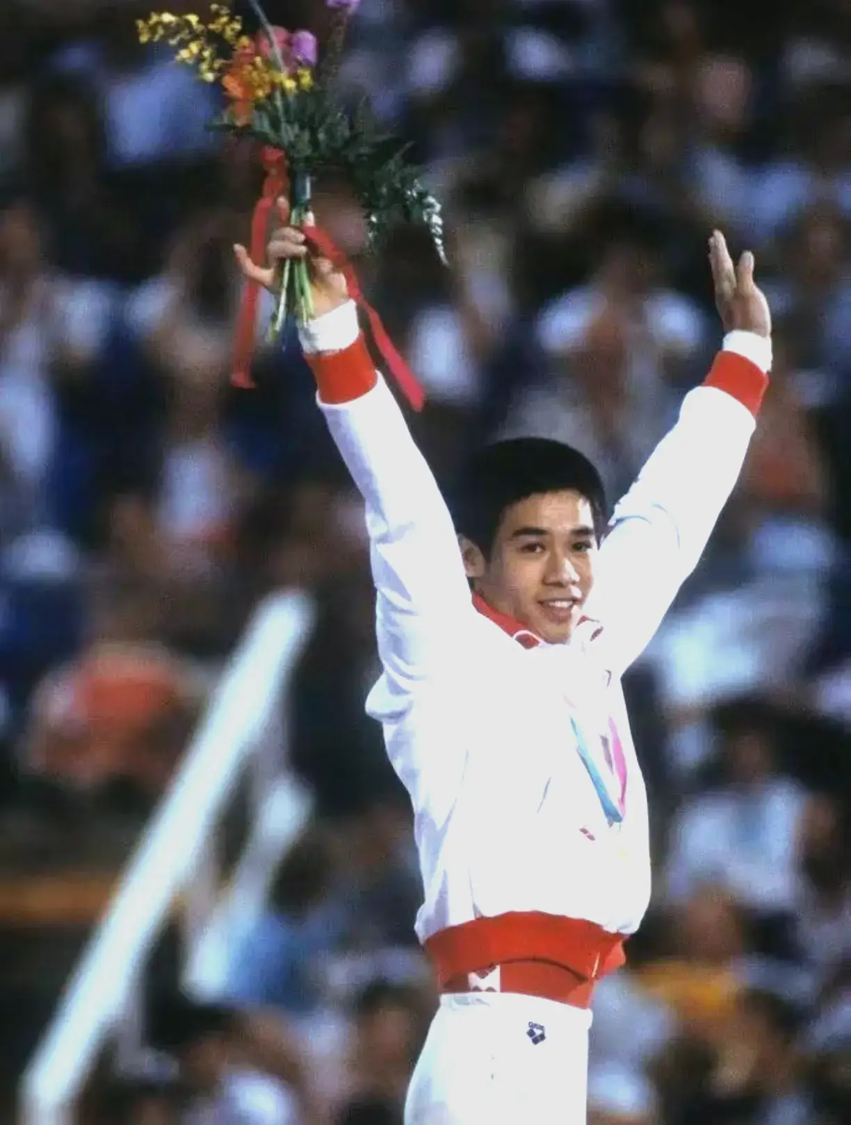 Li Ning on the podium at the 1984 Los Angeles Olympics