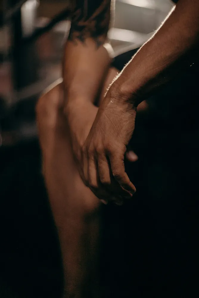 Smith Machine: Gym Essential or Just Taking Up Space? Let's Settle This.